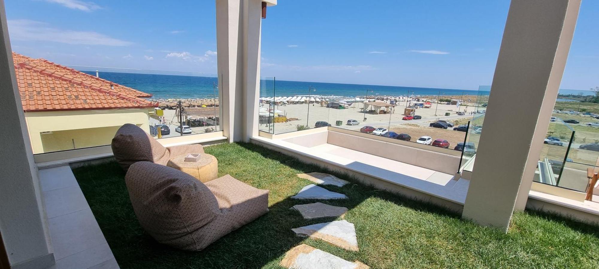 אפרטהוטל ניי פורי Pantheon Sea View חדר תמונה