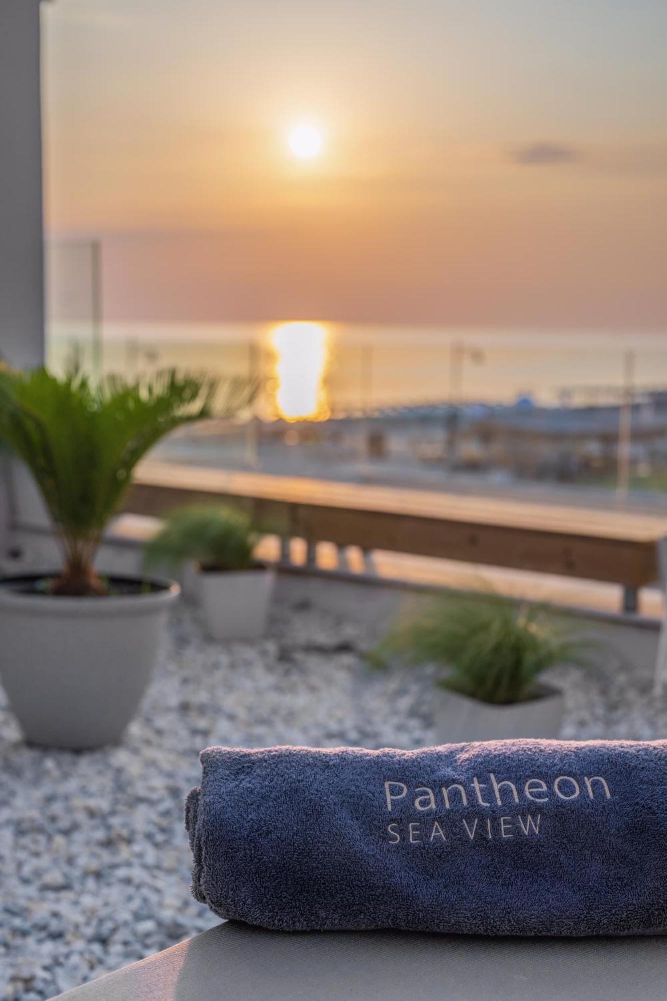 אפרטהוטל ניי פורי Pantheon Sea View מראה חיצוני תמונה